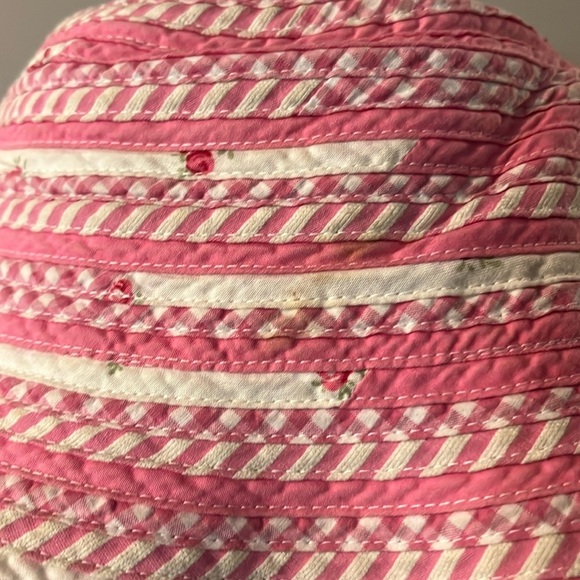 GAP Kids Pink Striped Hat - Picture 2 of 5